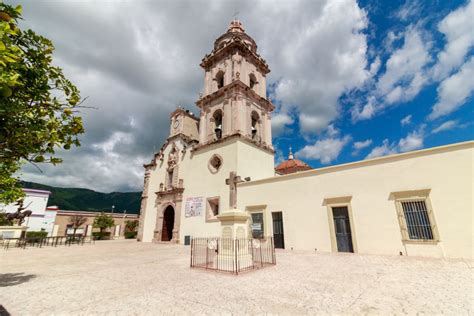  Cerro de la Cruz: Zapierający Tchnienie Widoki i Oaza Spokoju w Ixtlán del Río