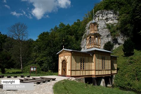  Kaplica Św. Józefa w Xavier - Niesamowite Arcydzieło Architektury i Miejsce Ciszy