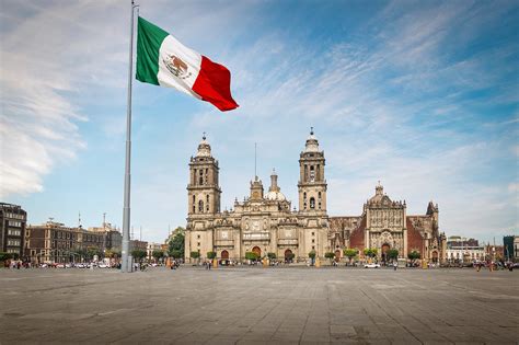 Zócalo w Zacatecas! Niezwykłe miejsce spotkań i niezrównana architektura kolonialna